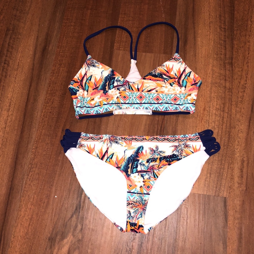 body glove patterned bikini